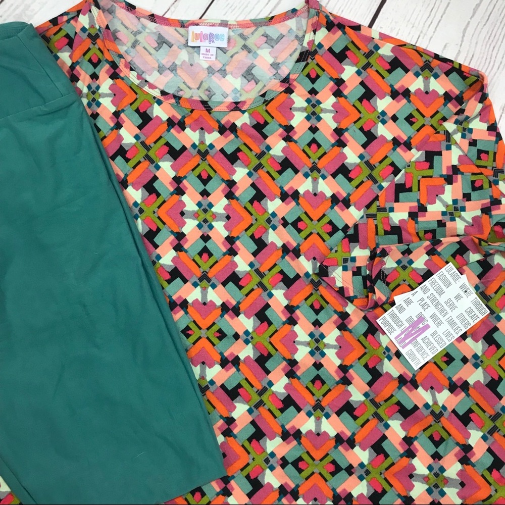 🚫sold🚫 Lularoe M Irma TC Leggings